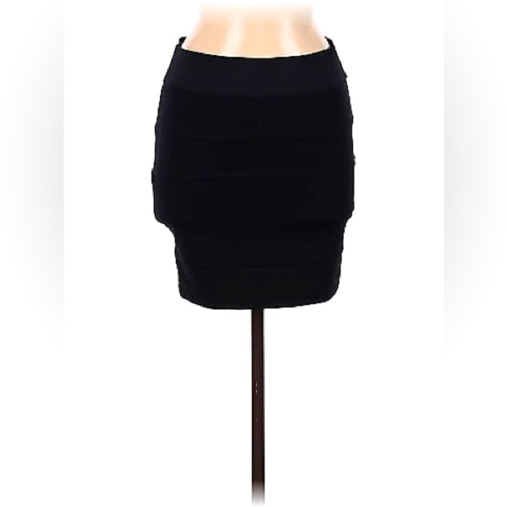 Stooshy casual skirt size medium